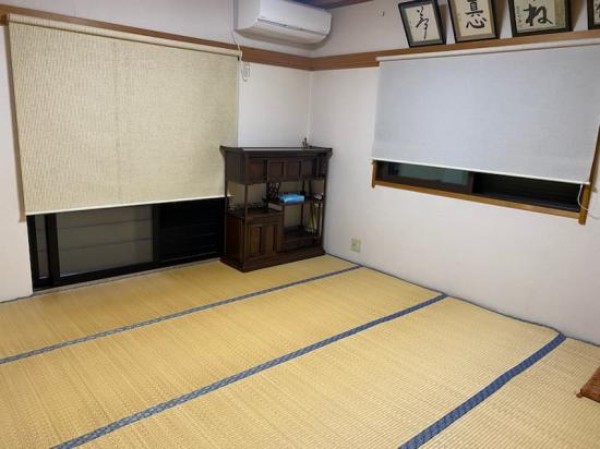 和室にロールスクリーンをつけたレビュー