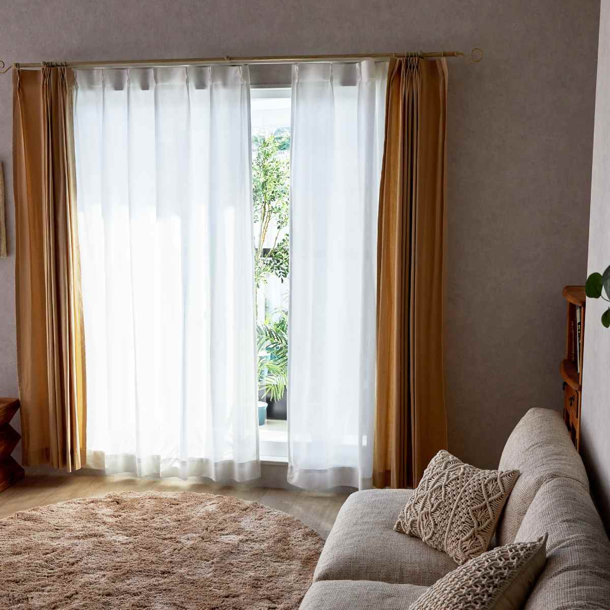 既製カーテンの規格サイズは何cm？カーテンの一般的なサイズ目安とオーダーが必要なケースを解説