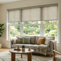 カーテンレールにロー