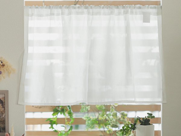 レースタイプのカフェカーテン『シャニー』