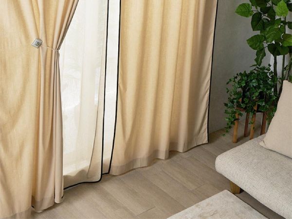 パイピングカーテン