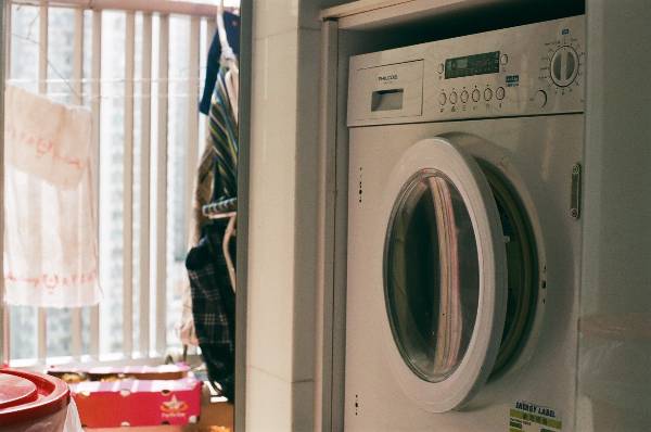 洗濯機で洗う