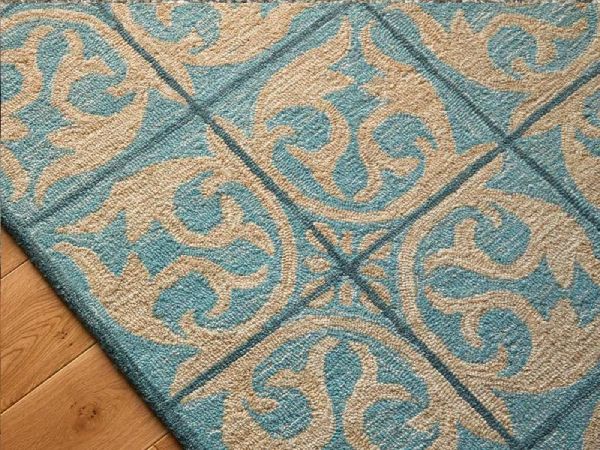 おしゃれなウールラグ『アルタ』