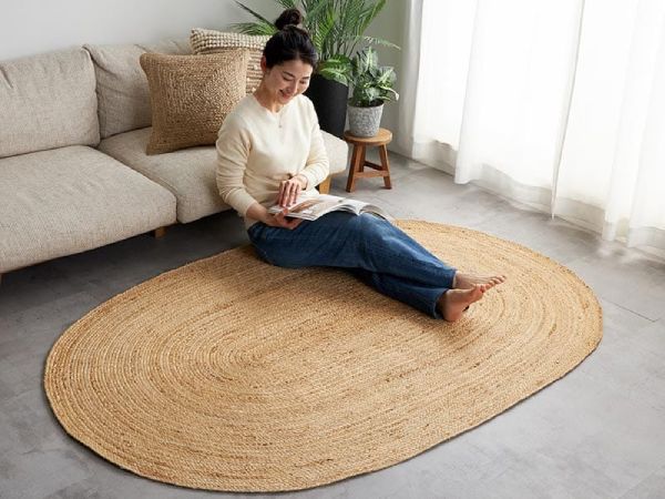 楕円形のおしゃれなジュートラグ『プリシア』