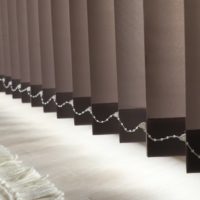 バーチカルブラインド