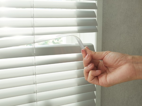 PVC素材を使ったしなやかなブラインド