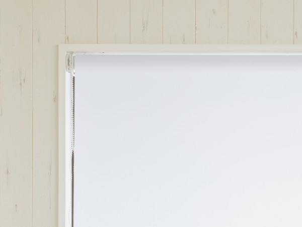 非遮光つっぱりロールスクリーン