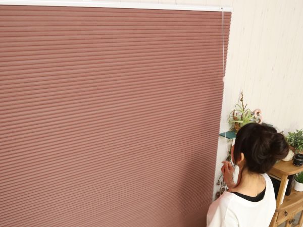 ハニカムスクリーンのコード式