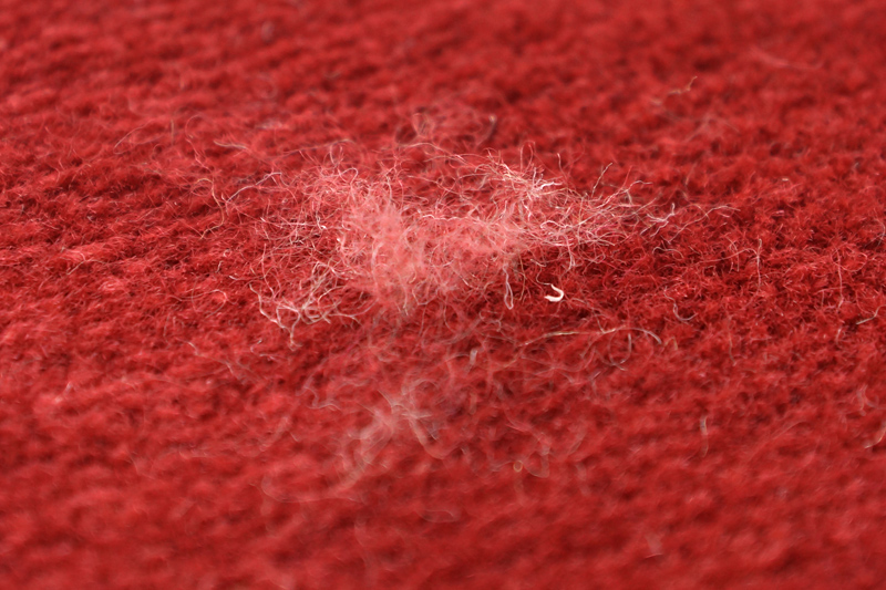 掃除の手間を減らすためには遊び毛への知識が重要です びっくりカーペット